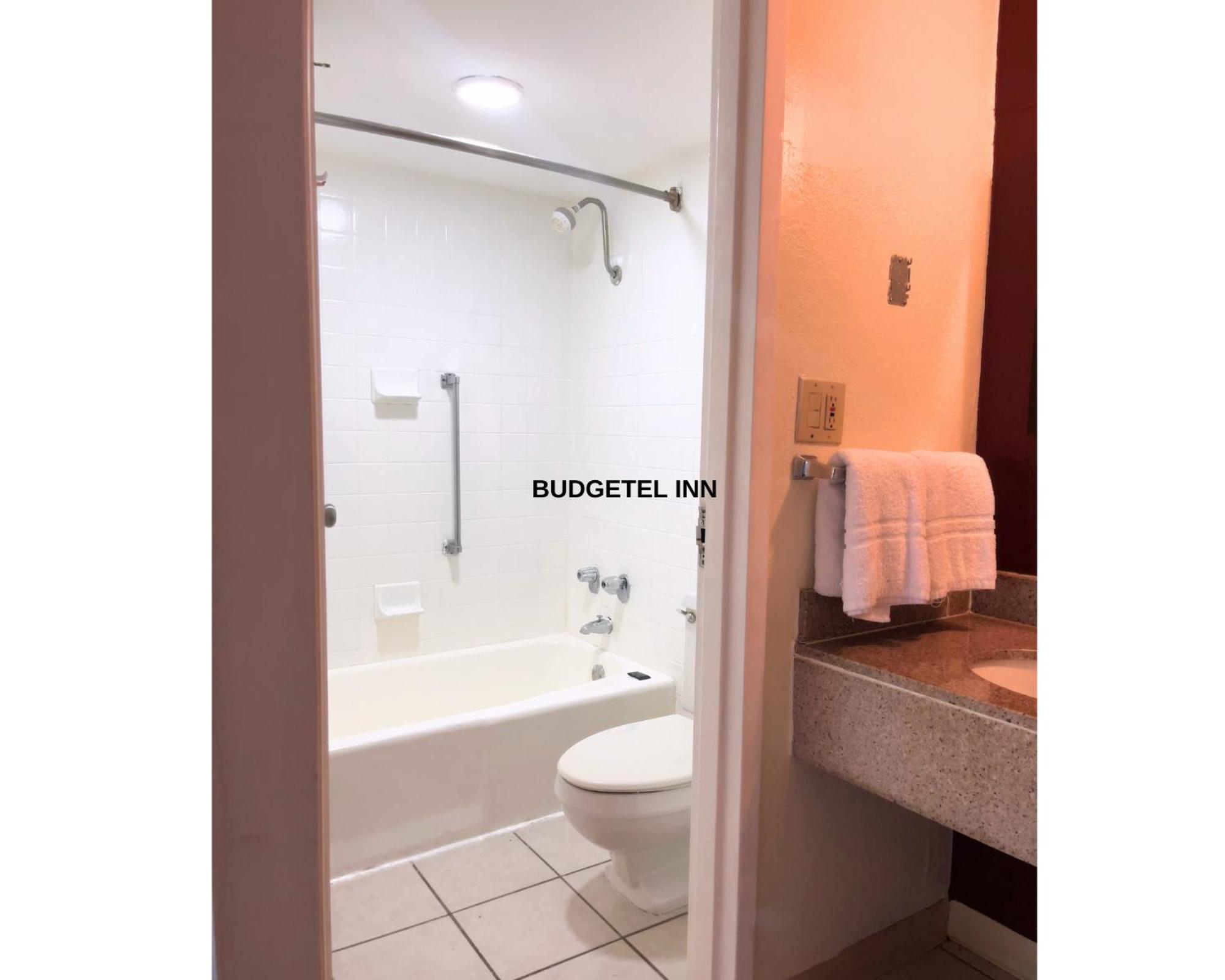 Budgetel Inn Phenix City Exterior foto