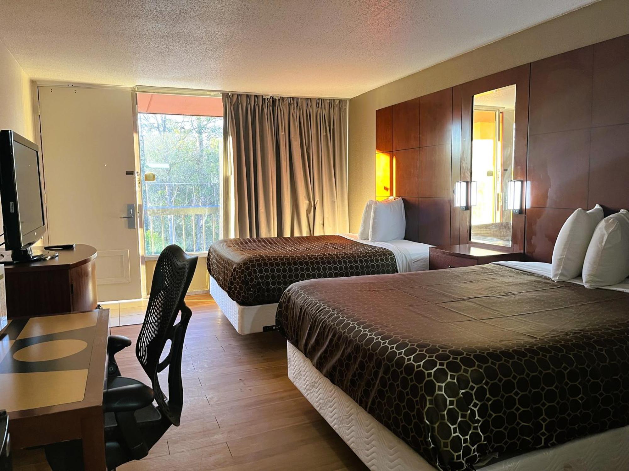 Budgetel Inn Phenix City Exterior foto